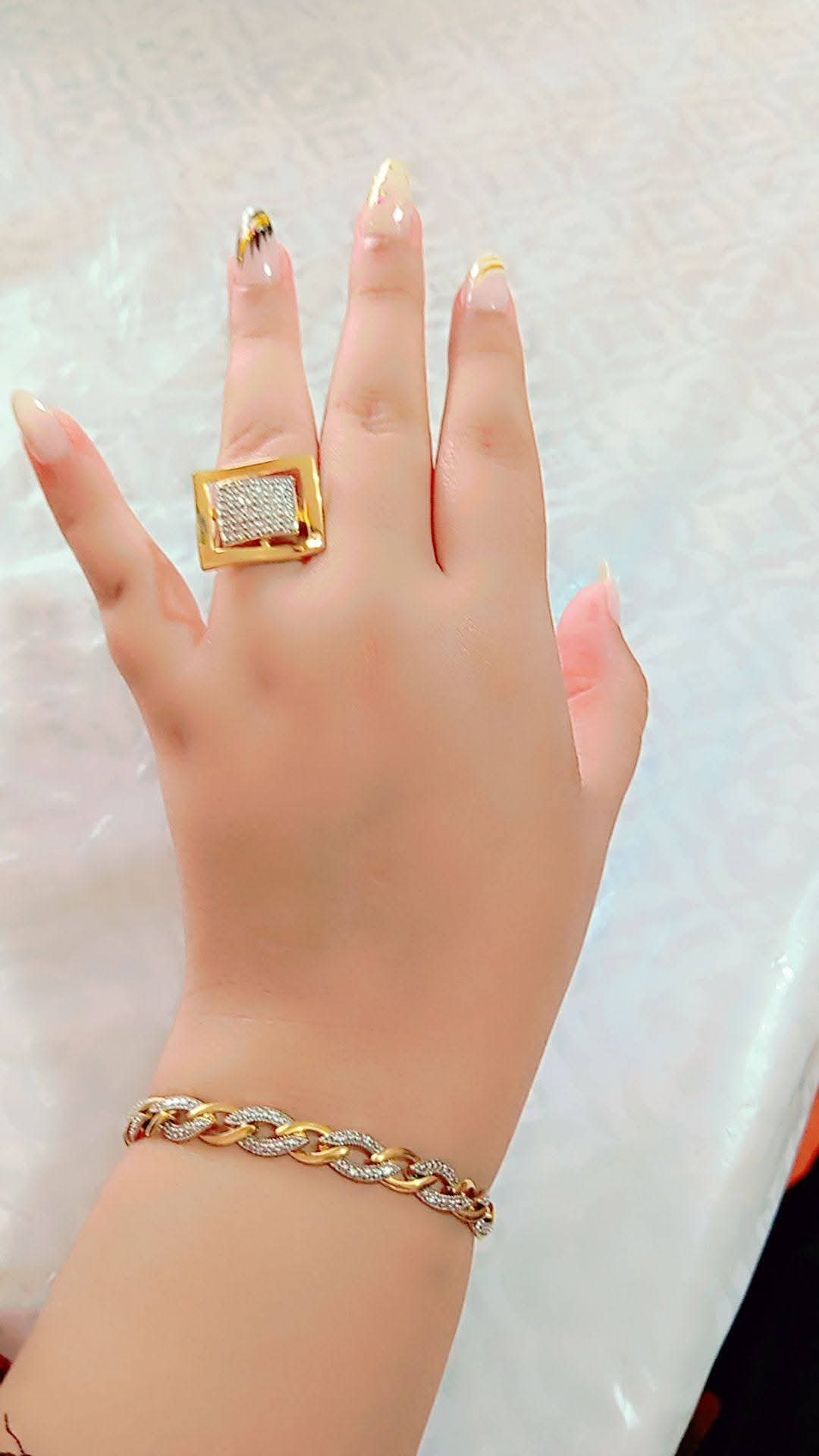 Parure bague et bracelet chaîne dorée avec strass