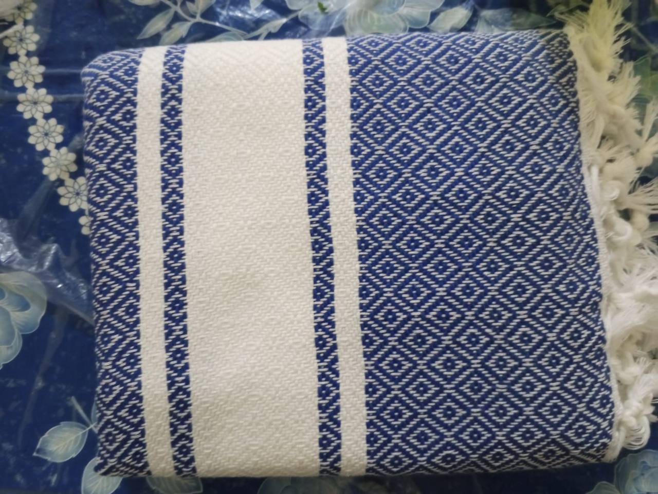 Fouta tissée artisanale bleu et blanc