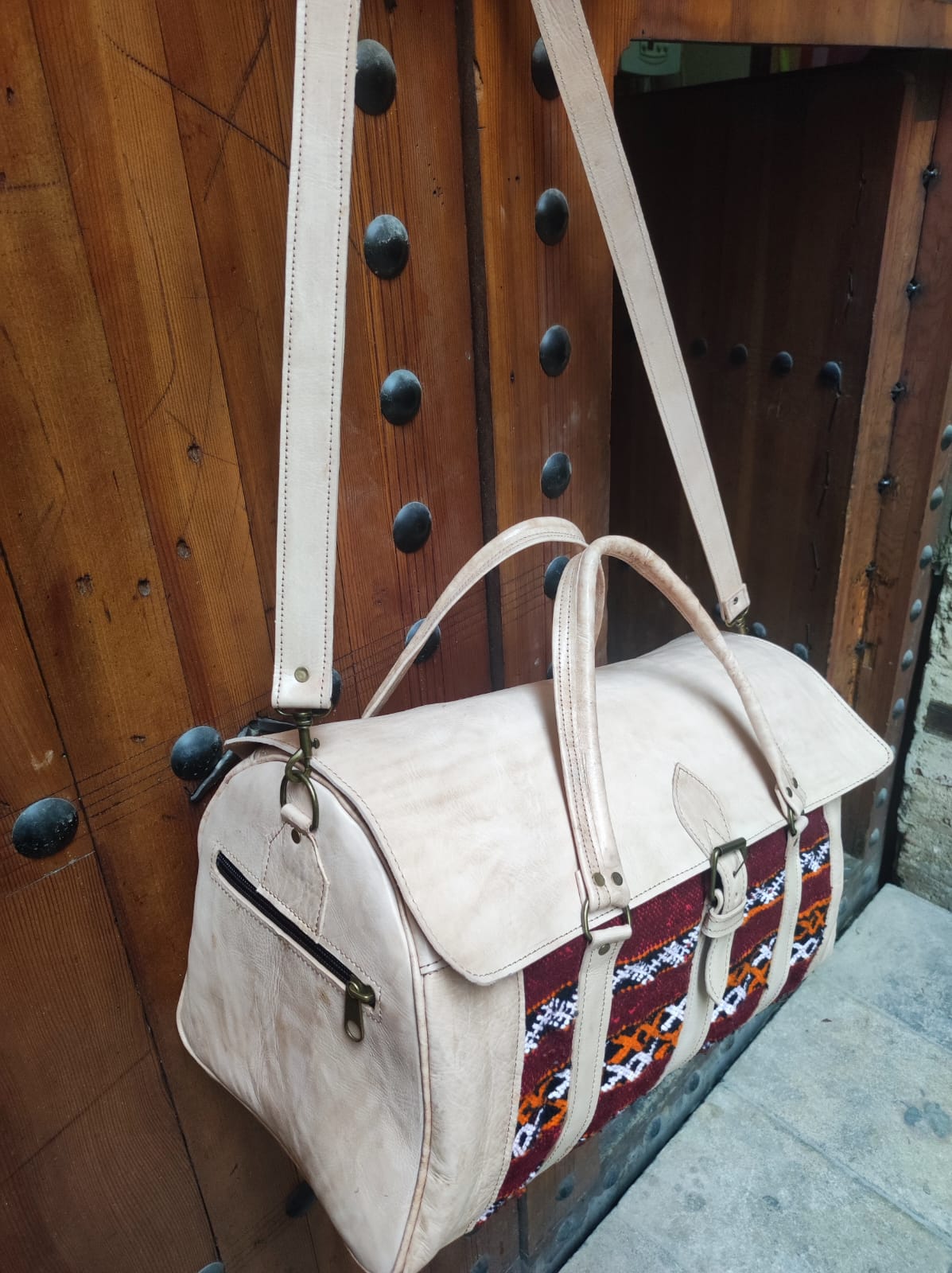 Sac de voyage cuir naturel et kilim artisanal